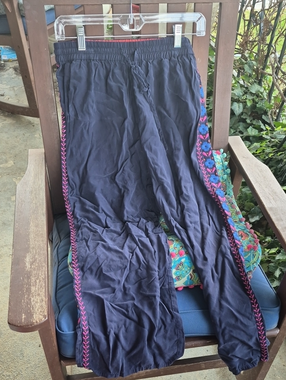 BODEN 🌷 BOHO Flower Embroidered Drawstring Pants 💙 NAVY 💙 US Sz 10 EUC